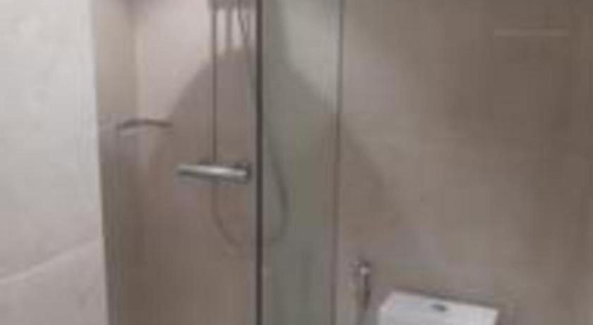 ג'קרטה The Day Residence מראה חיצוני תמונה